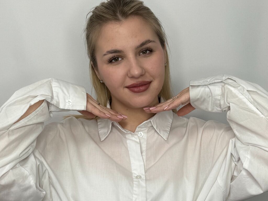 Lynneheather's profile - Image n°0