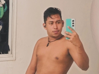 Sexo por webcam con Lyoneiber