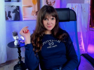 Webcam sex con Lyraclair