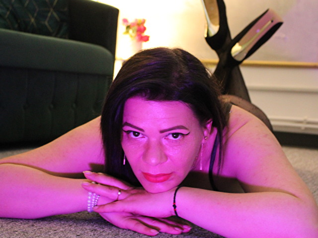 Perfil con LyzaDoll - Imagen  n°4