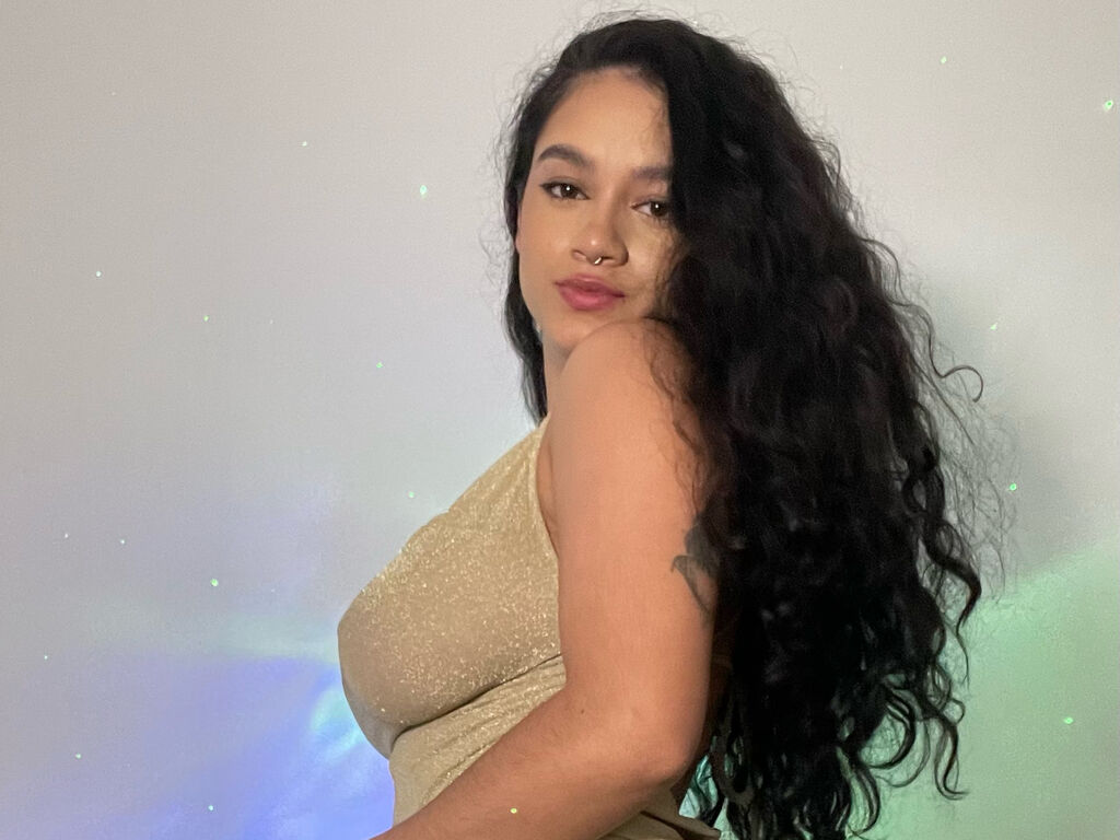 Lyzguzman's profile - Image n°0