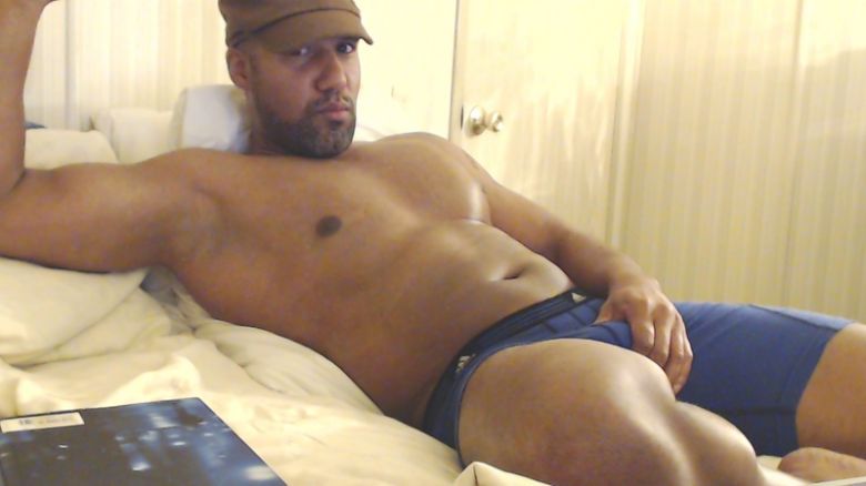 MrHotguy's Profil - Bild n°11