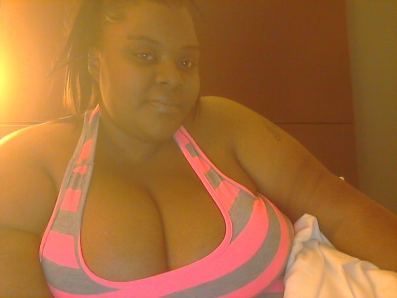 Mscumlicious84's profile - Image n°4