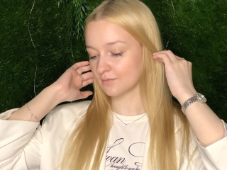 Webcam sex con Madalinestehlik