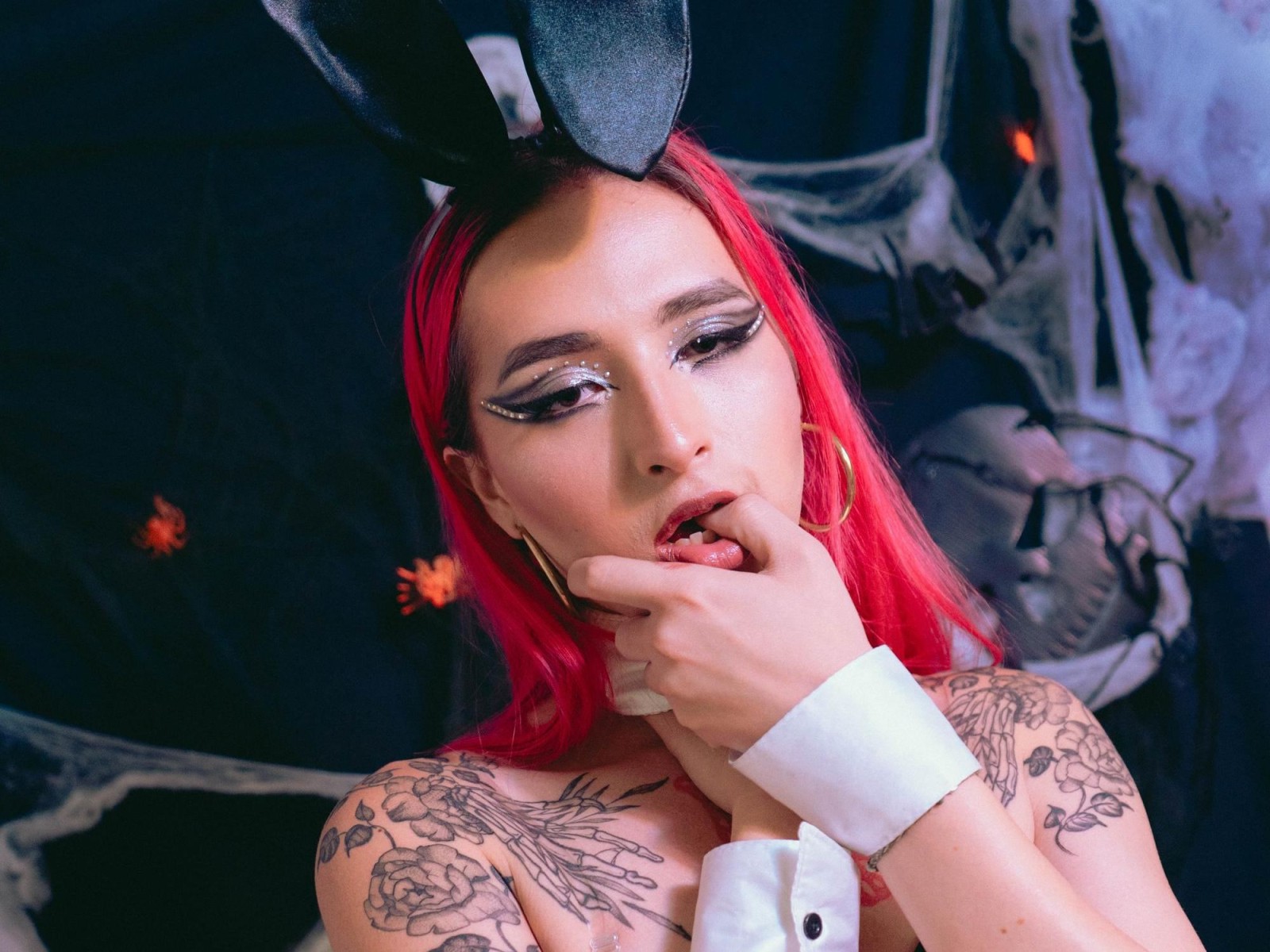 Madamelilith's profile - Image n°4