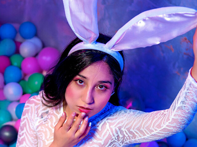 Maddiepurple's profile - Image n°3