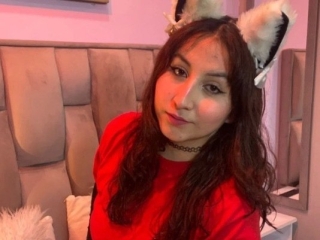 Webcam sex with Maddyy_Moon