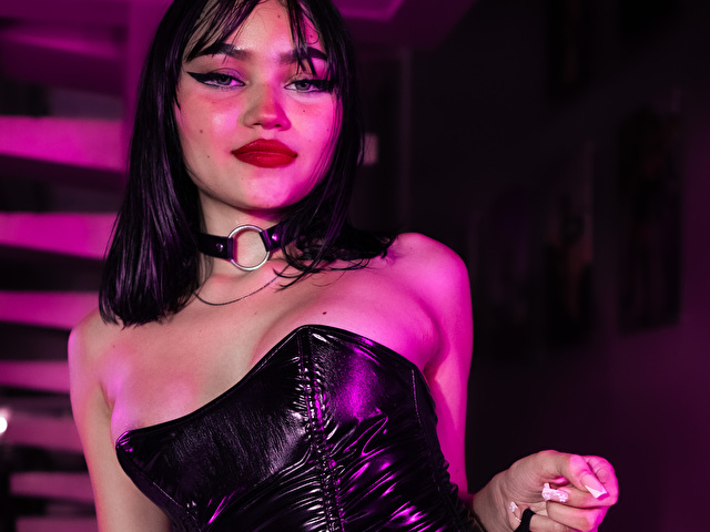 Madiesympson's profile - Image n°3