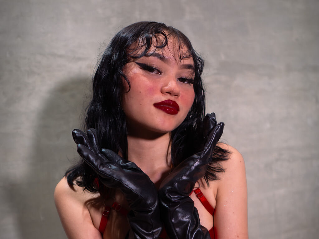 Madiesympson's profile - Image n°3