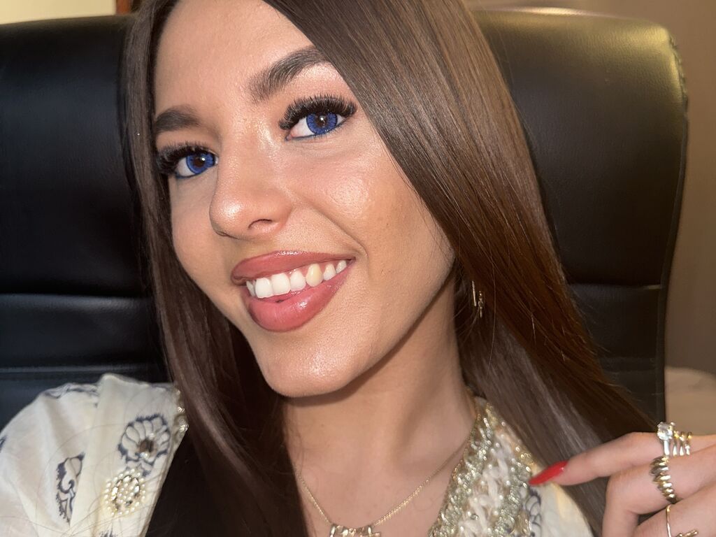 Madisonqueen's profile - Image n°2