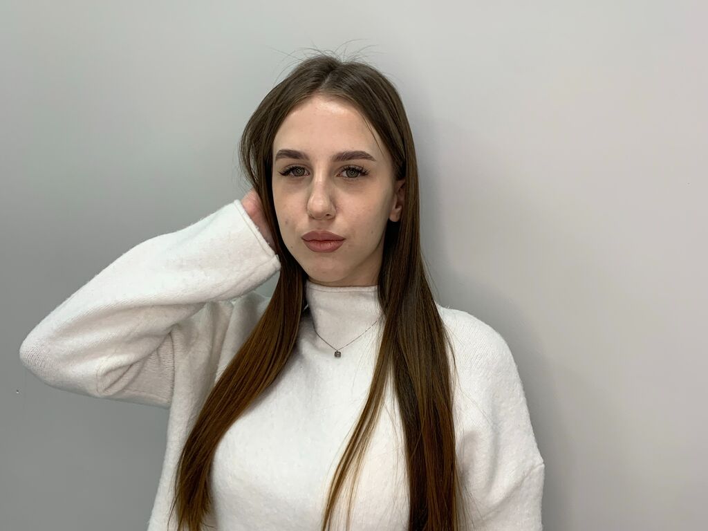 Maebradwell's profile - Image n°0