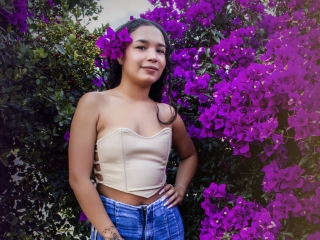 Webcam sex with Mailycambell