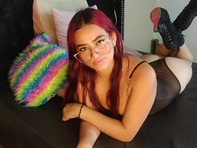 Makkarena's profile - Image n°0