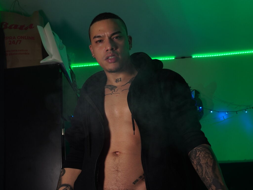 Makymaster's profiel - Afbeelding n°1