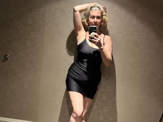Mama_Xoxo's Sexcam