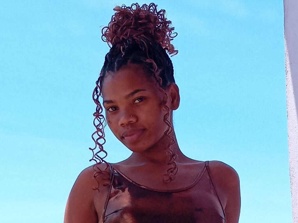 Mamivony's profile - Image n°0