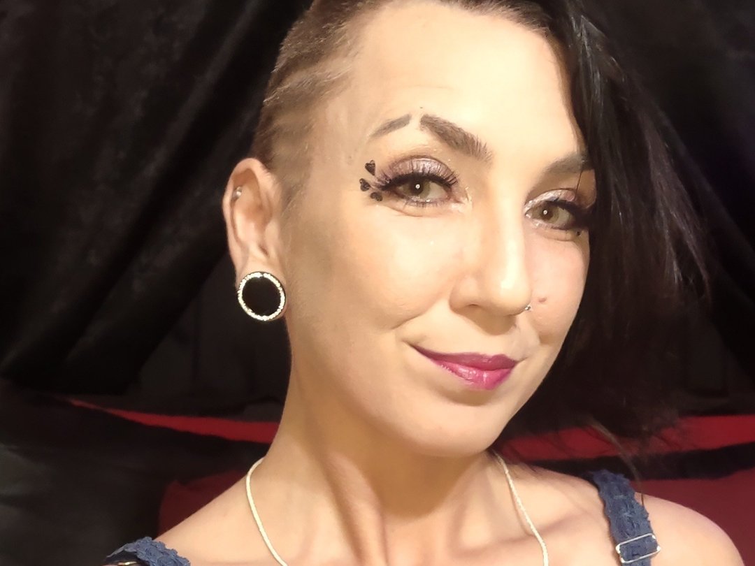 Mandi469's profile - Image n°1