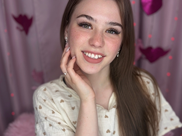 Many's profile - Image n°7