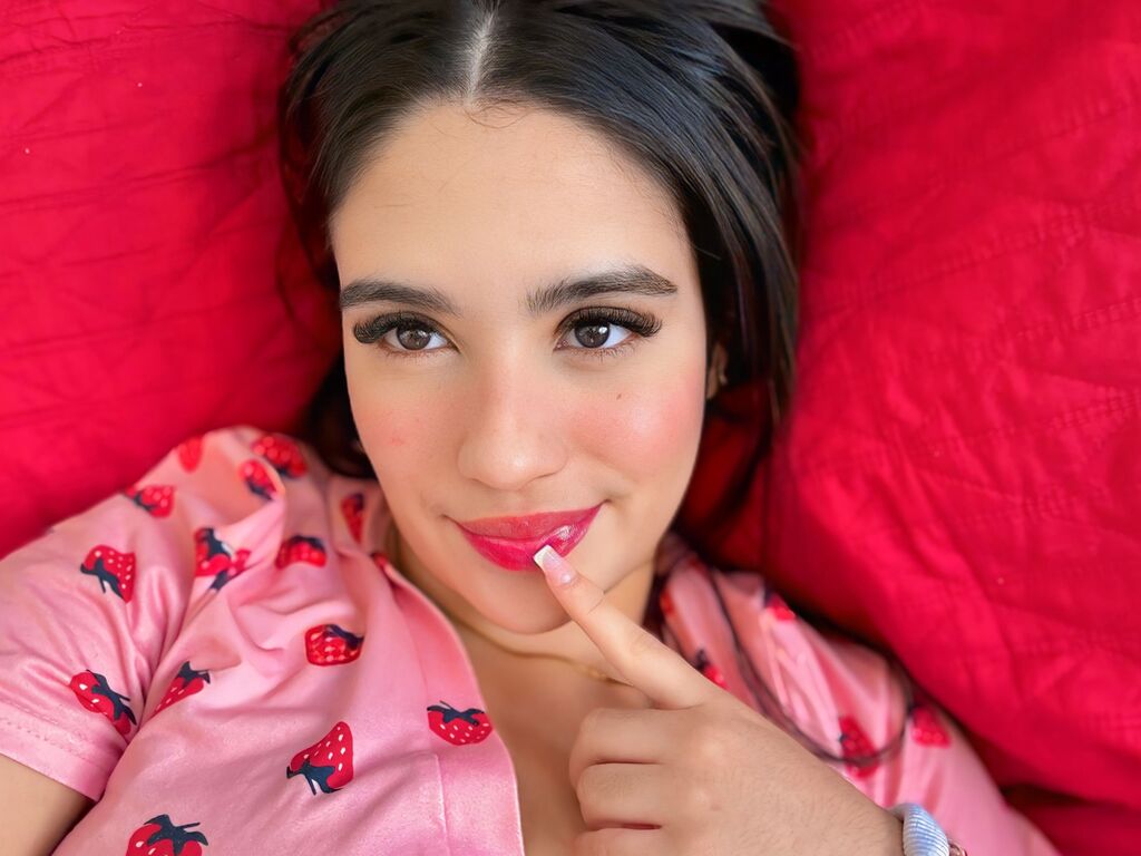 Marceladavis's profile - Image n°0