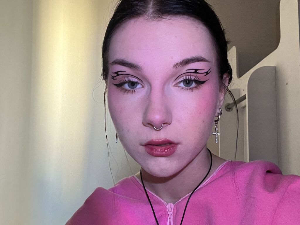 Mariahalt's profile - Image n°0