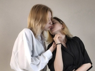 Mariamandmoire's Sexcam