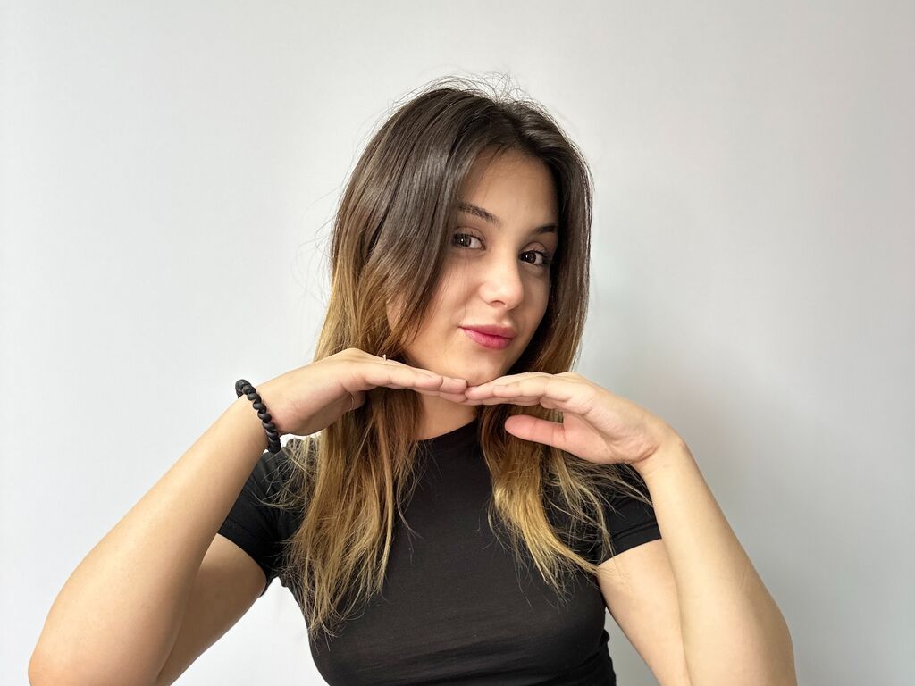 Mariamcooling's profile - Image n°0