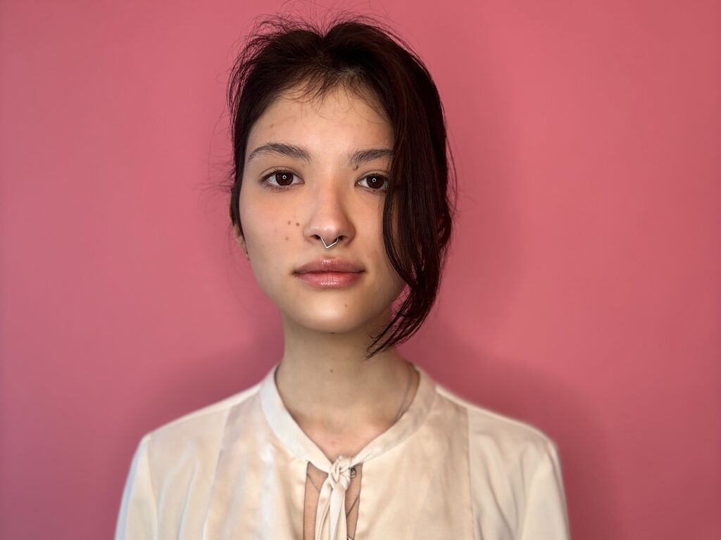 Mariamhelms's profile - Image n°0