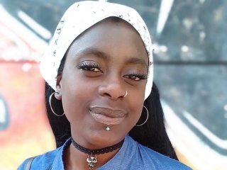 Mariblackcandy303av's Sexcam