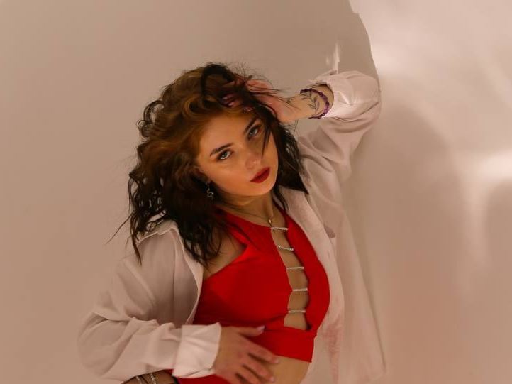 Mariellabraee's profile - Image n°3