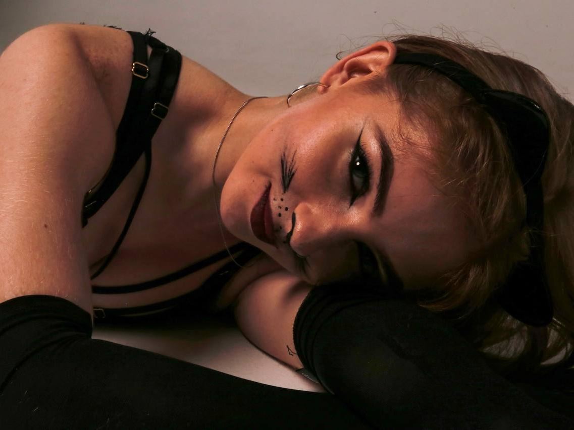 Mariellabraee's profile - Image n°2