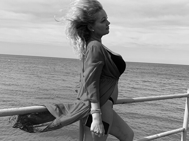 Perfil con Marietta - Imagen  n°24