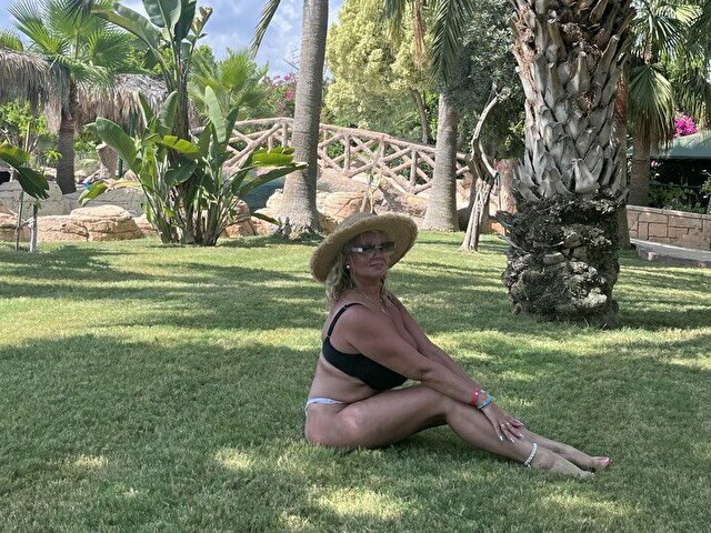 Perfil con Marietta - Imagen  n°17