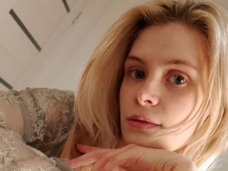 Webcam sex con Marikookado