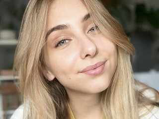 Marilynflirt's Sexcam