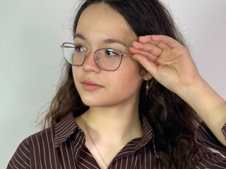 Sexo por webcam con Markettascullawl