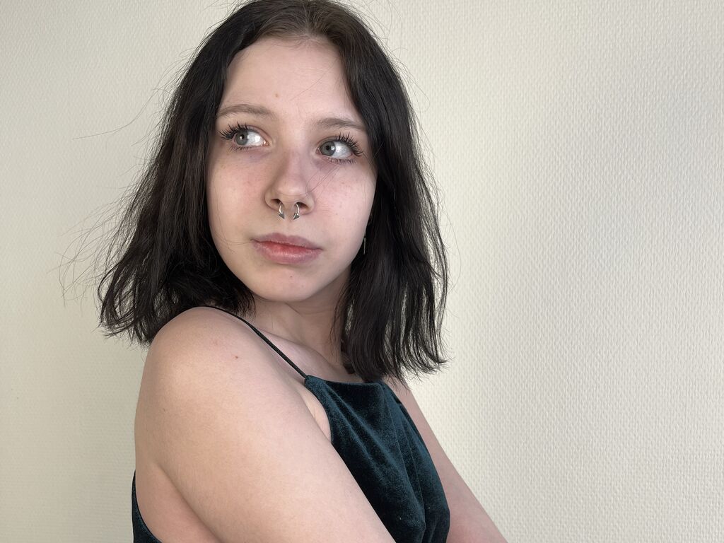 Marthahines's profile - Image n°0