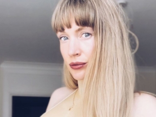 Mary1stdomme's Sexcam