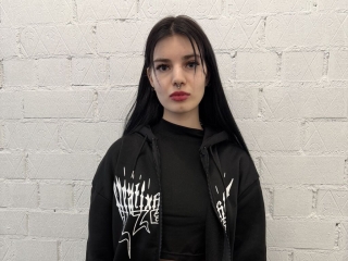 Sexo por webcam con Maryettaburgees