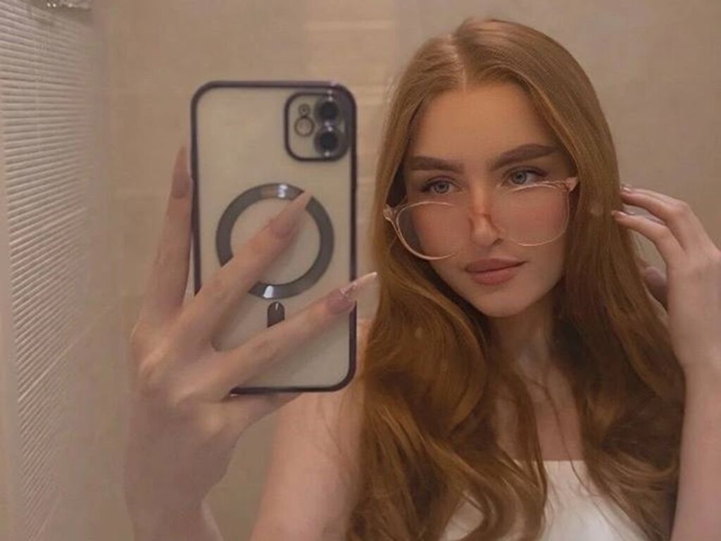 Marymartinze's profile - Image n°0