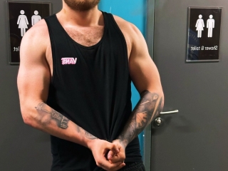 Webcam sex met Maskedleo21