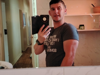 Masterbrendan0788's Sexcam