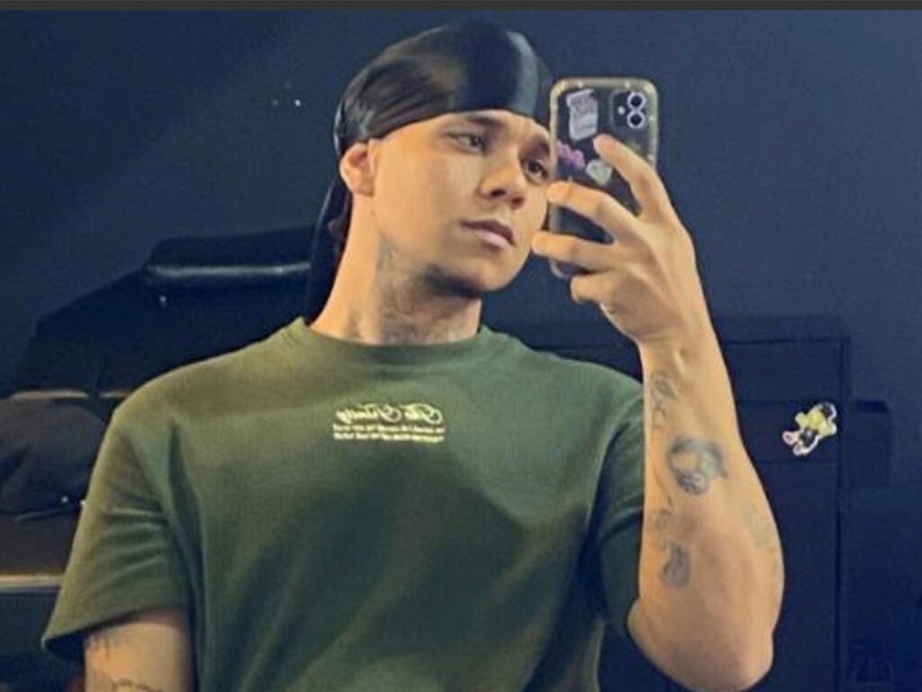 Perfil con Mateograjales - Imagen  n°0