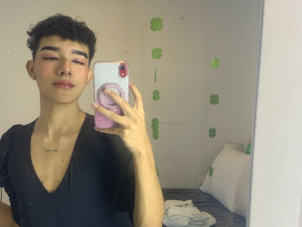 Mathewspring's profile - Image n°1