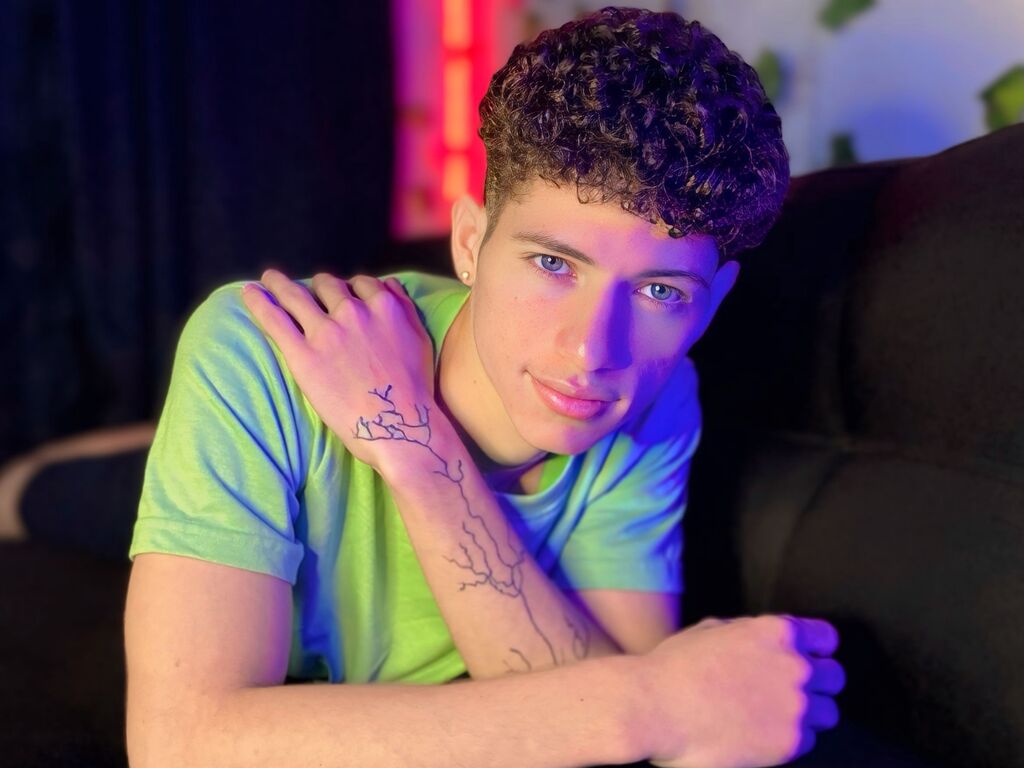 Perfil con Mattialeroux - Imagen  n°1