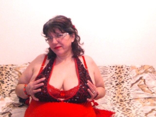Webcam sex with Matureanais