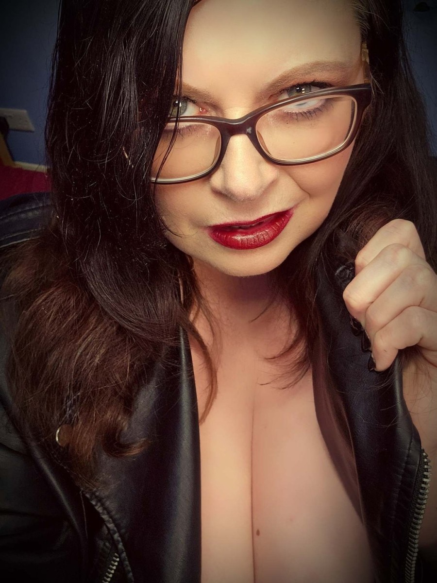 Maturebustymilf's profiel - Afbeelding n°0
