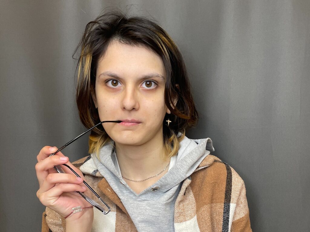 Maureendavi's profile - Image n°0