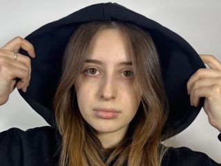 Sexo por webcam con Mauritadipiazza