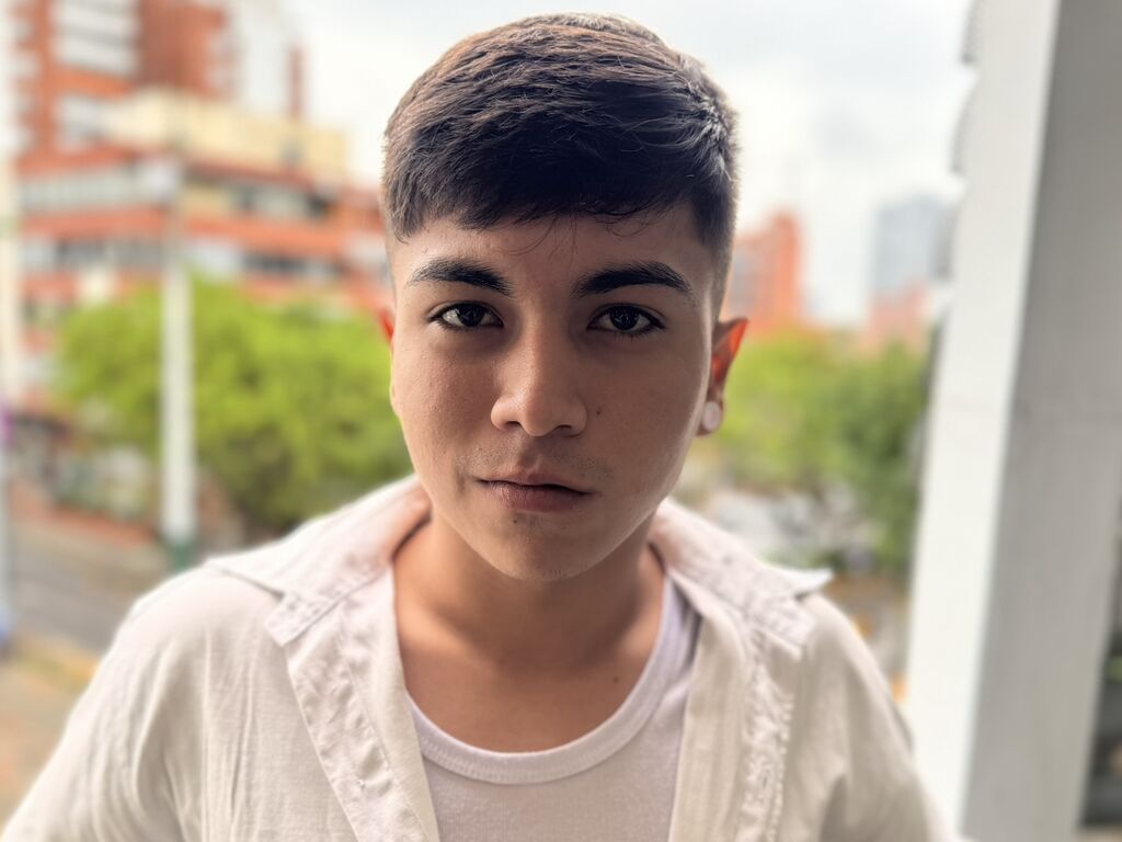 Maxihul's profile - Image n°1