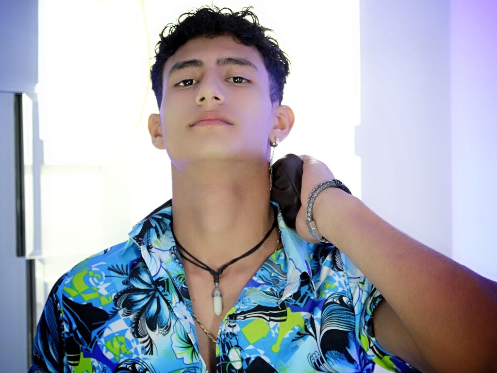 Maximoromano's profile - Image n°2